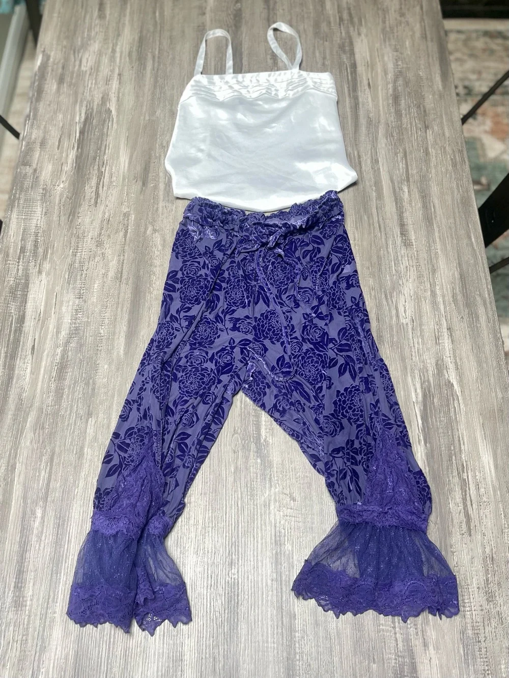 Vintage Purple Floral Lace Bloomers and Chamise - Picture 2 of 10